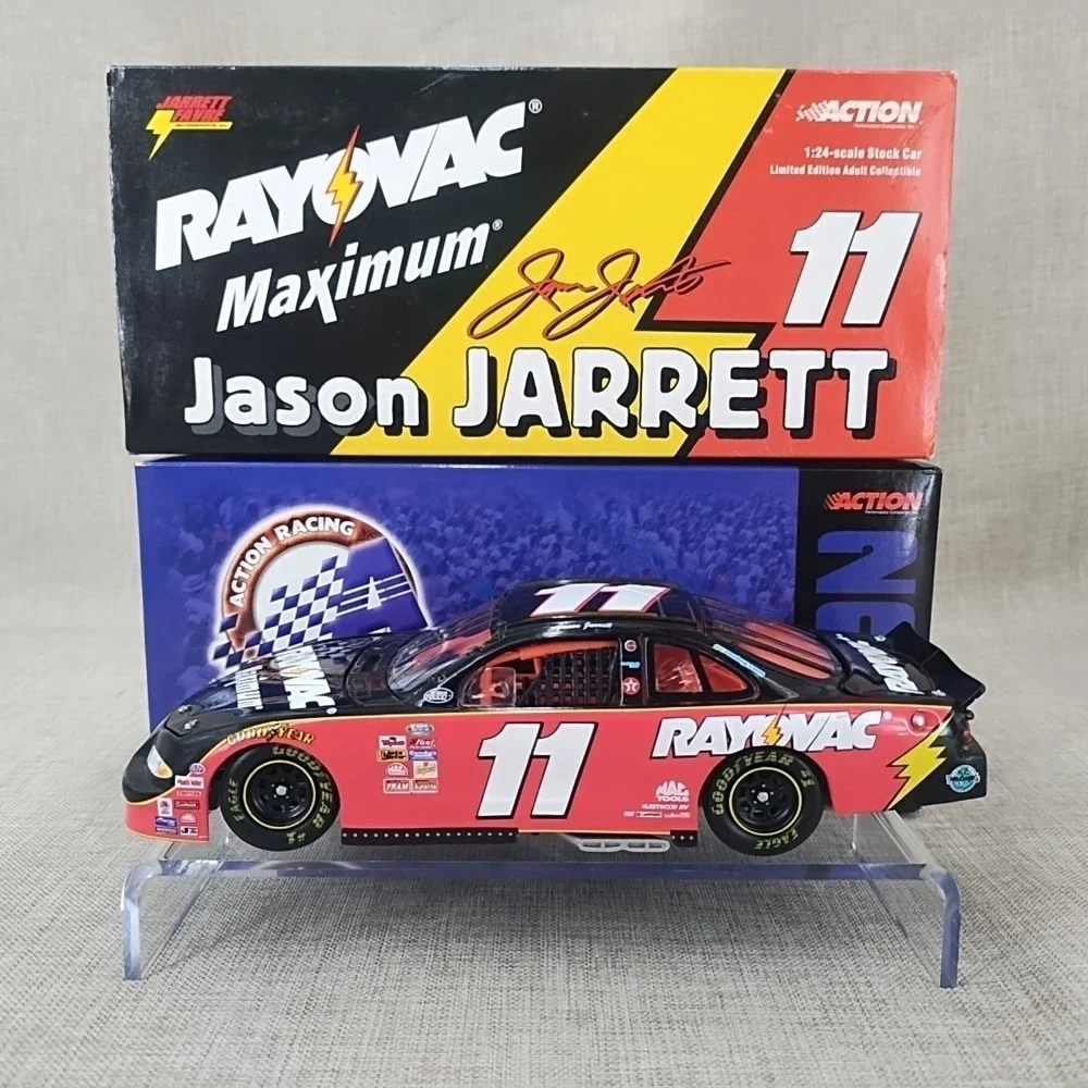 1:24 Action Diecast Jason Jarrett #11 Rayovac 2000 Pontiac Grand Prix Limited Ed